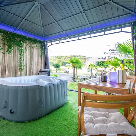 Апартаменты Wellness Am Rheinufer Ремаген