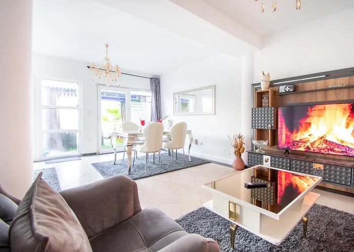 Wellness Am Rheinufer Апартаменты